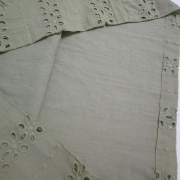 70°F/21°C Schiffli Sleeveless Eyelet Crop Cottage Retro Top-Olive-Large-NWT - Picture 6 of 13